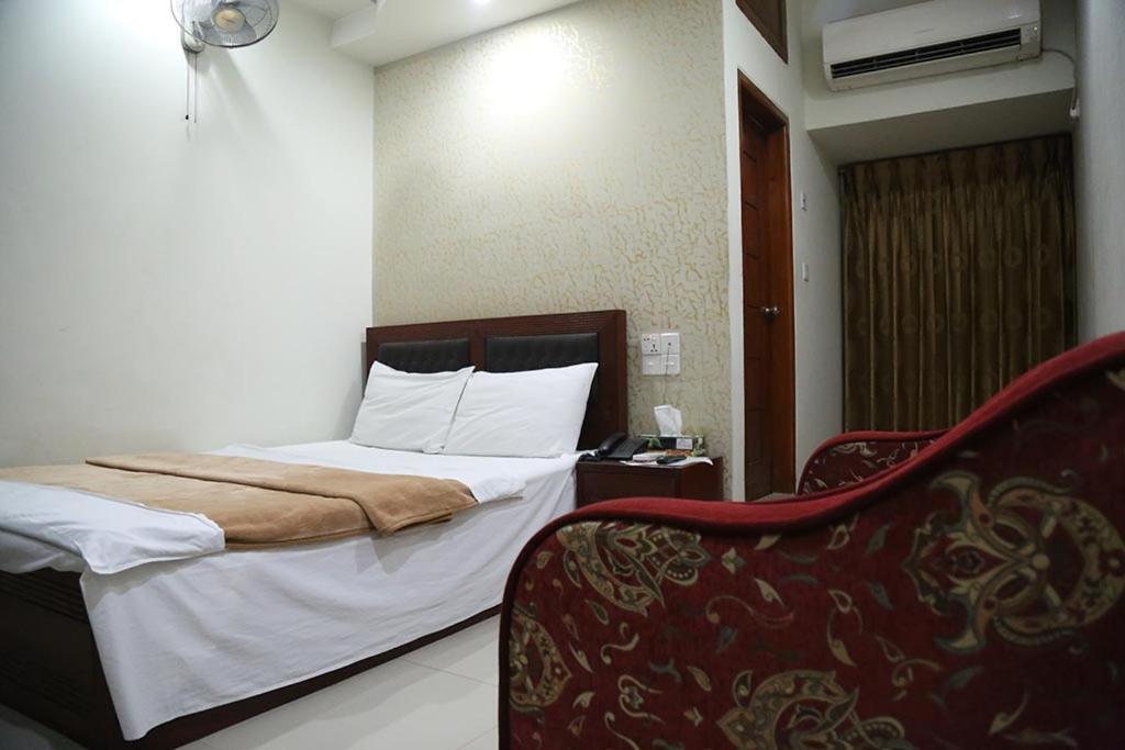 Hotel City Plaza Jashore Kültér fotó